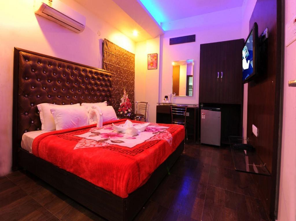 Hotel Pearl Inn & Suites 阿姆利则 外观 照片